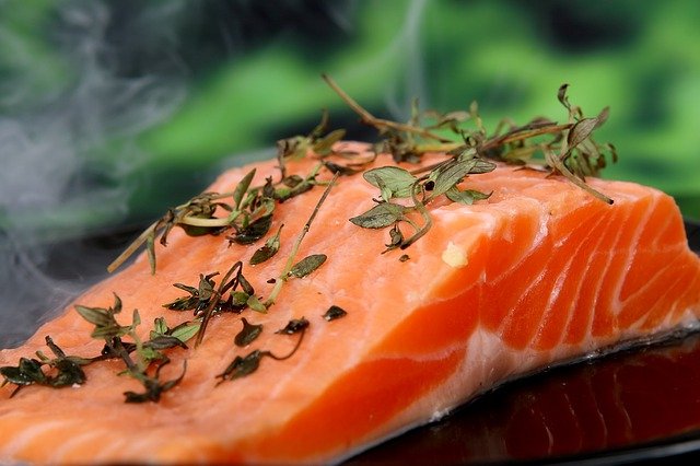 Image of a salmon filet to support the text about fatty fish