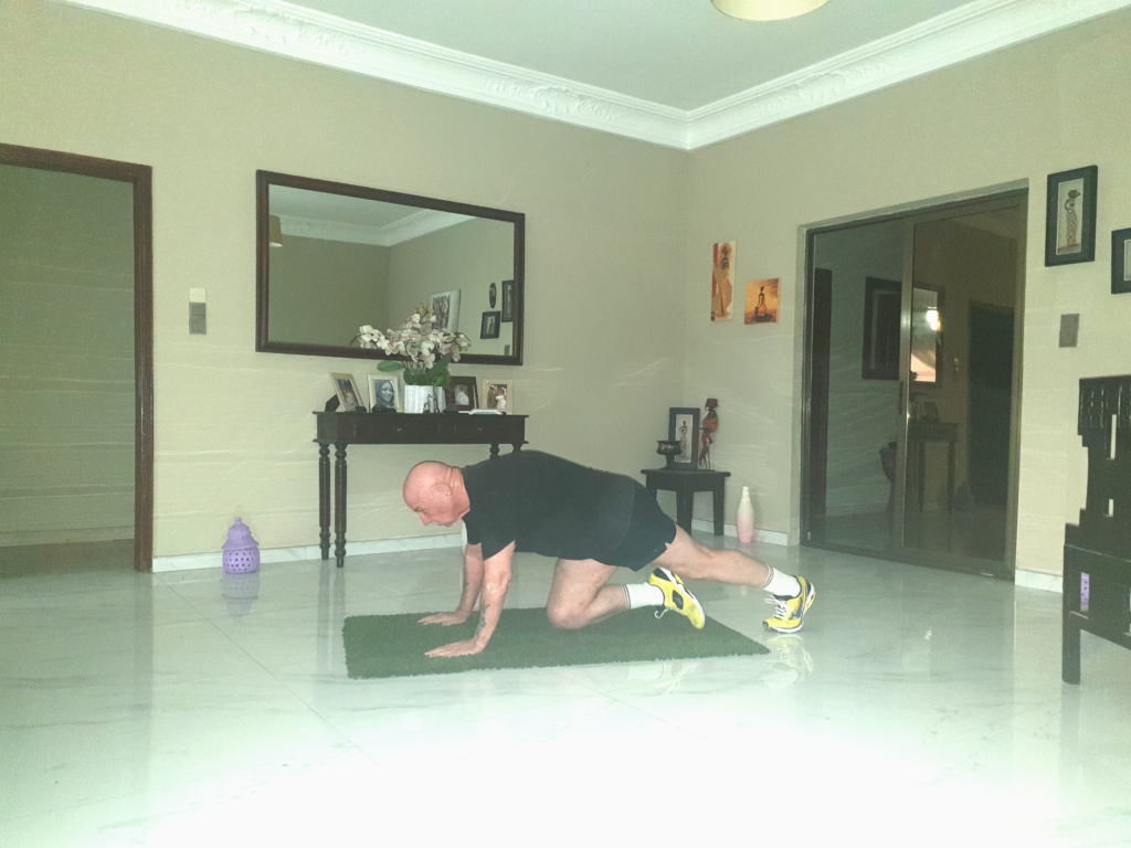Lower Body Strength, Image of Mountain Climbers to Support the text