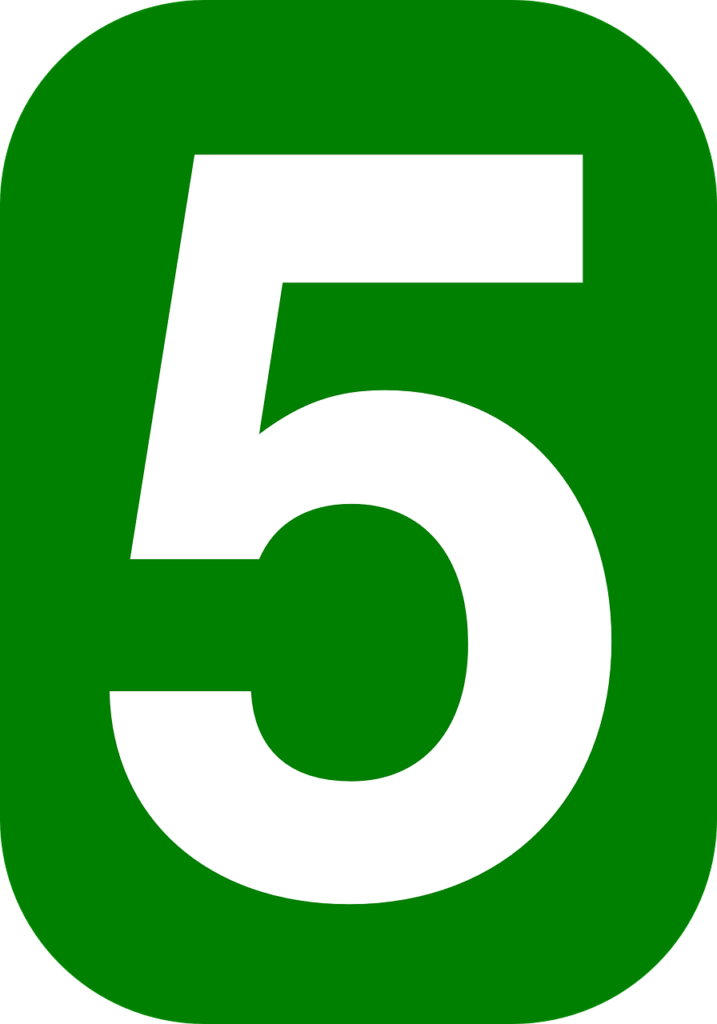 image of the number 5 to support the text 5 foods that prevent blocked arteries