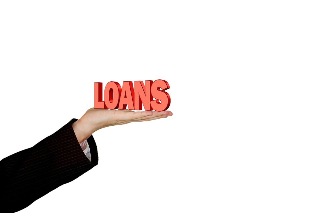 Online se4arches find Scammers may advertise easy, immediate loans to exploit people in financial distress. They often require upfront fees and personal information, and the promised loan never materializes. 